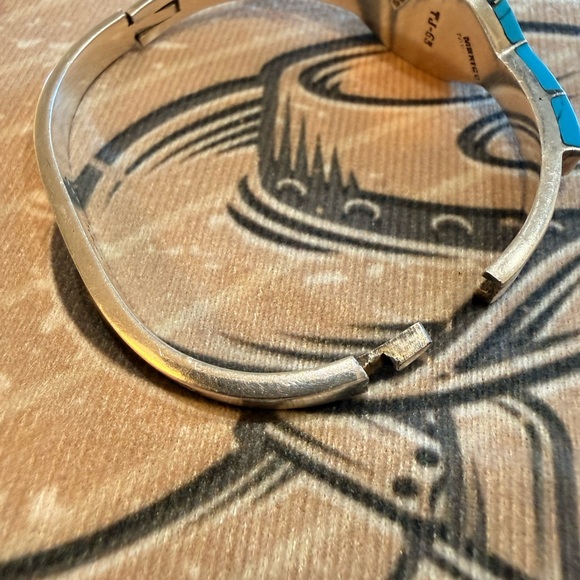 Taxco Vintage Turquoise and Silver cuff Bracelet - Picture 10 of 12